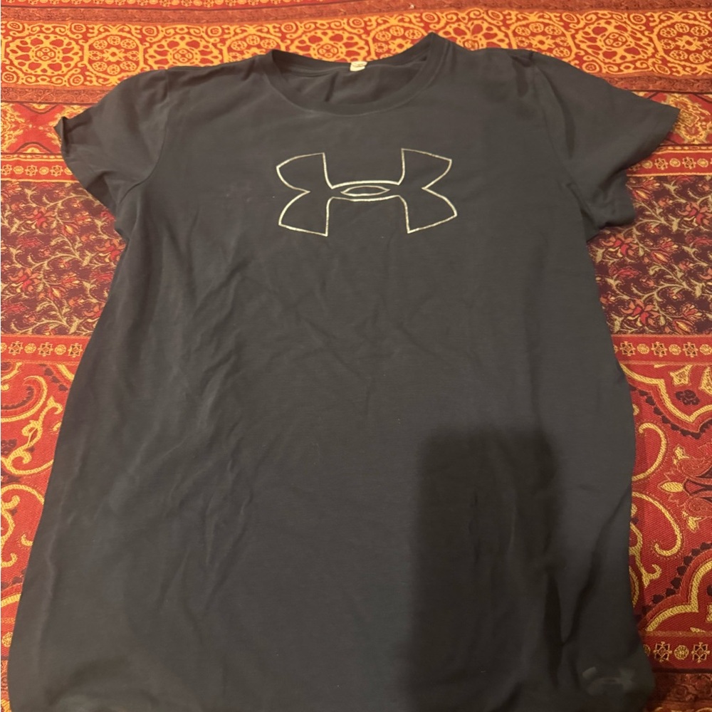 Under Armour Black Crewneck Tee with Logo Tag